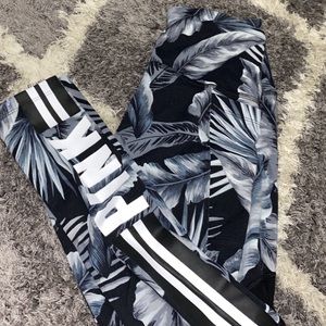 PINK Ultimate Leggings